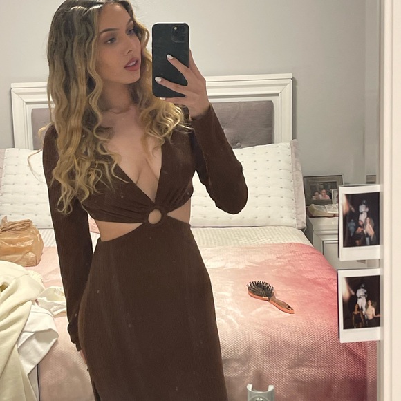 Brown Maxi Dress - Picture 4 of 4